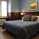 Residenza Matteucci Bed and Breakfast 4*