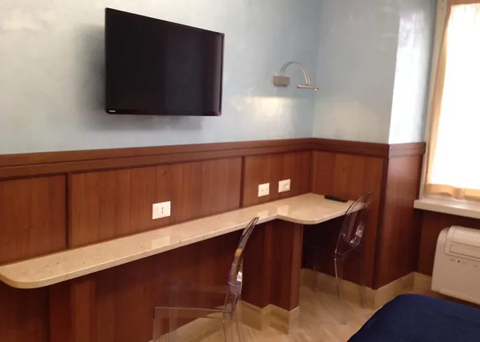 Residenza Matteucci Couette-café Rome