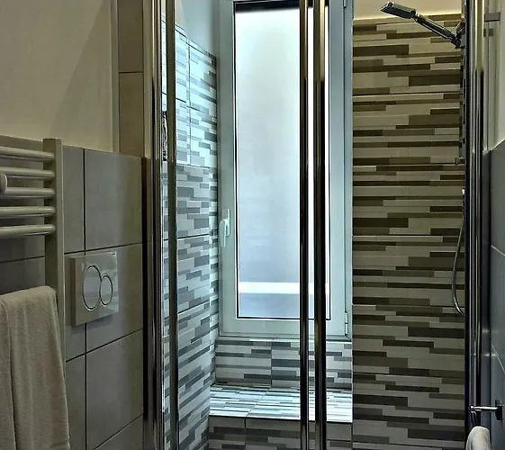 Residenza Matteucci 4* Rome